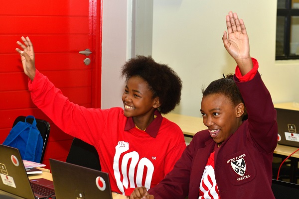 vodacom-backs-code-like-a-girl-initiative