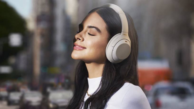 How headphone technology has transformed the way we work and play | ITWeb