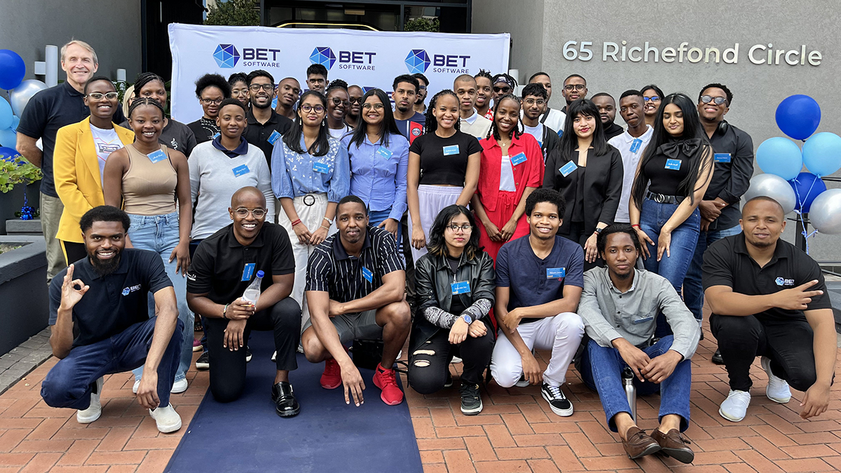 35 tech trainees kick-start their careers at BET | ITWeb